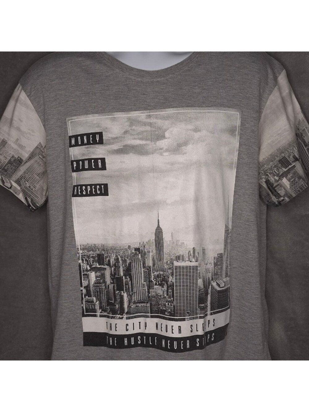 Fresh Laundry Mens Graphic T-Shirt L Money Power Respect Gray Short Sleeve